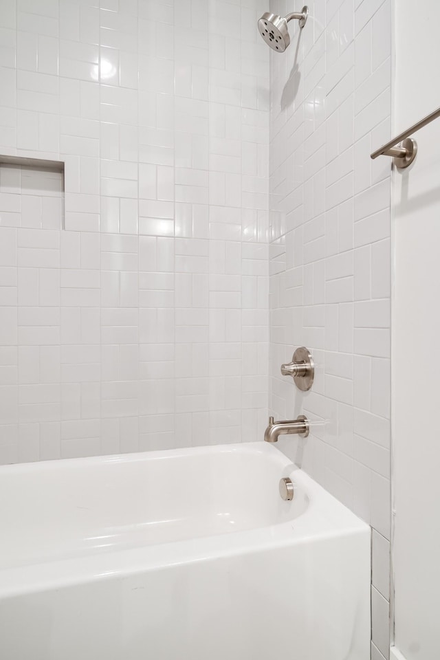 bathroom featuring shower / tub combination