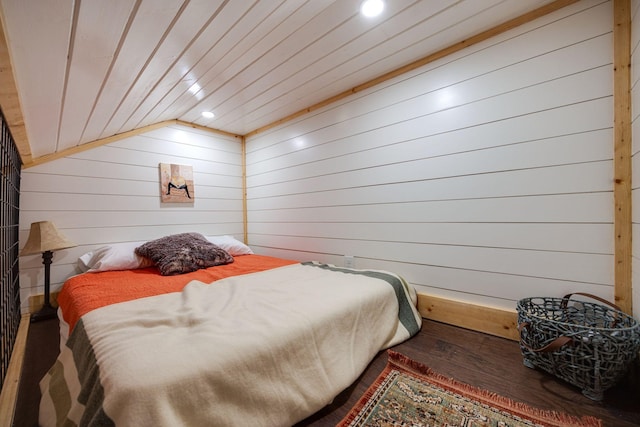 bedroom featuring lofted ceiling, wooden ceiling, wood finished floors, and recessed lighting