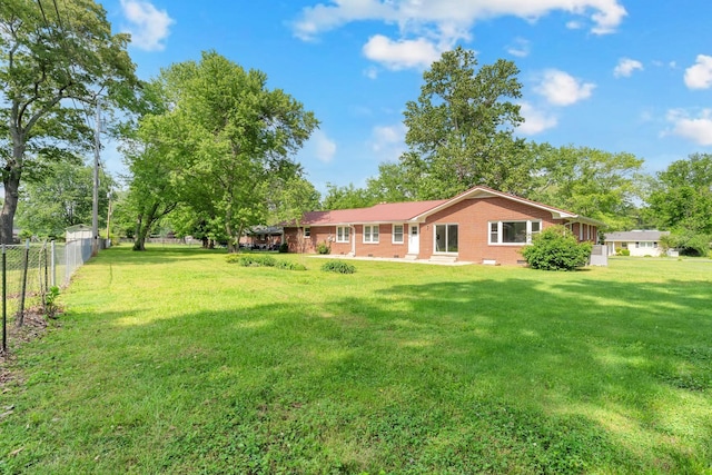 1311 Bel Aire Dr, Tullahoma, TN 37388 - view of yard