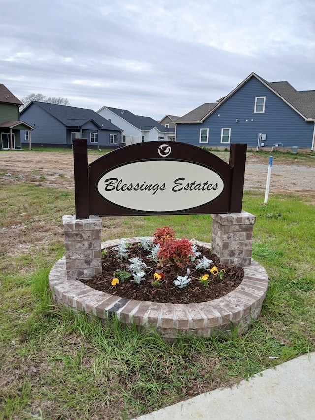 community sign with a residential view