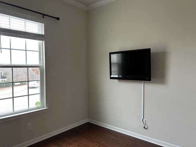 1012 Wooden Gate Dr, Franklin, TN 37064 - unfurnished room with baseboards, ornamental molding, and dark wood finished floors