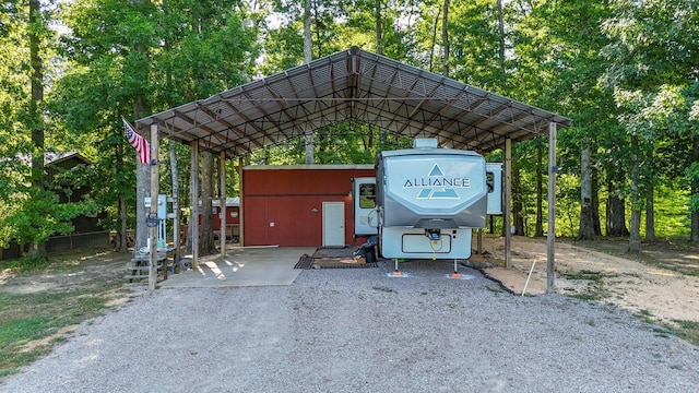 300 Teal Ln, Savannah, TN 38372