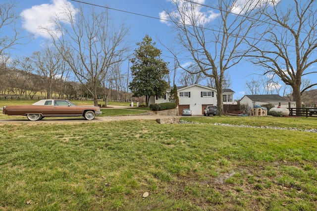 view of yard featuring fence