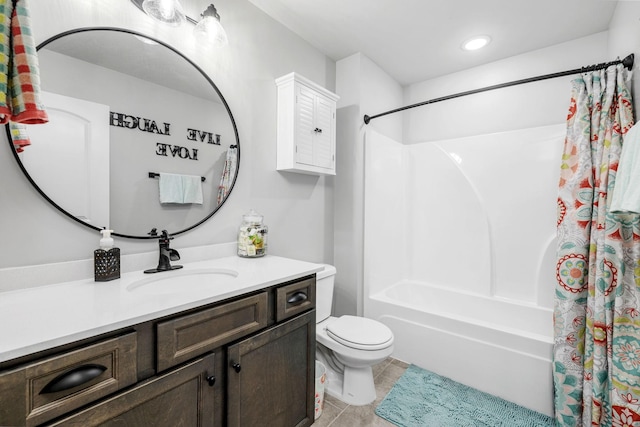 bathroom featuring toilet, recessed lighting, shower / tub combo, vanity, and tile patterned floors