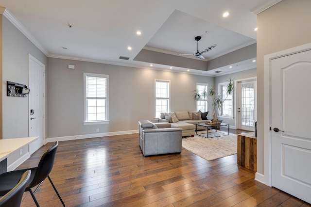 305 Seven Springs Way Unit 401, Brentwood, TN 37027 - living room featuring baseboards, visible vents, dark wood-style flooring, and recessed lighting