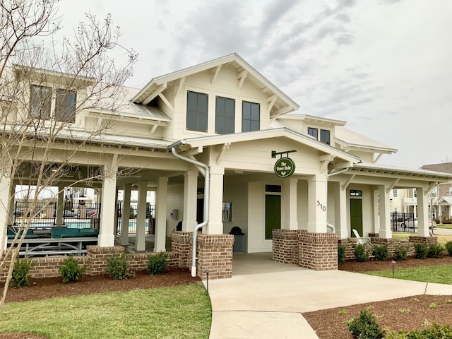 view of front of home with a porch