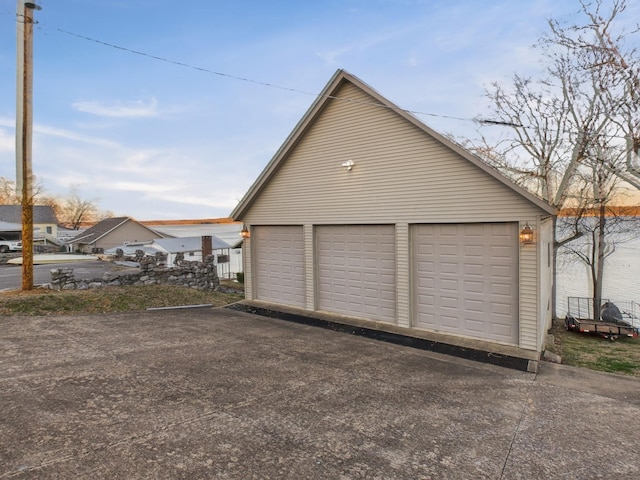 view of detached garage