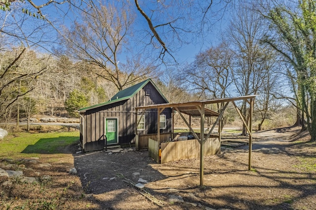 exterior space with an outbuilding