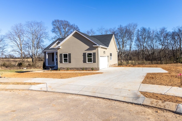 view of front of home with driveway