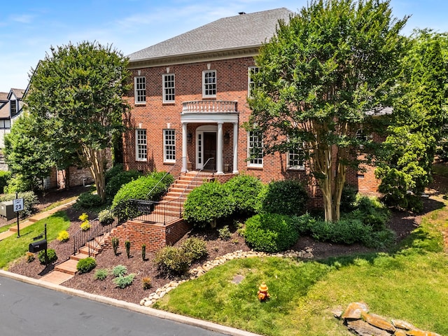 53 Whitworth Blvd, Nashville, TN 37205 - colonial-style house featuring brick siding