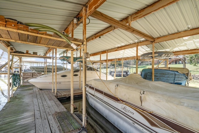 dock area featuring boat lift