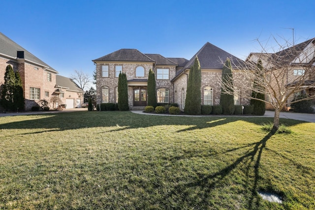 view of front of property with a front yard