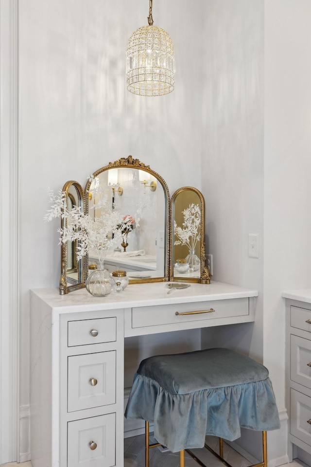 bathroom with vanity