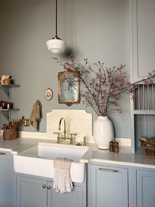 391 The Lady Of The Lake Ln, Franklin, TN 37067 - bar area with a sink