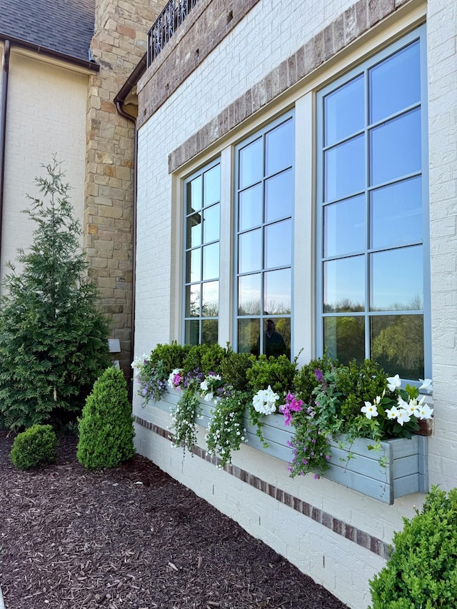 391 The Lady Of The Lake Ln, Franklin, TN 37067 - property entrance featuring brick siding and a shingled roof