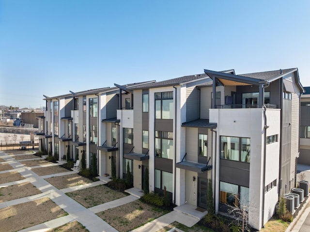 view of property with a residential view