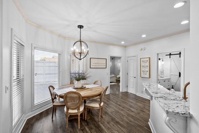 dining space with baseboards, dark wood finished floors, crown molding, a notable chandelier, and recessed lighting