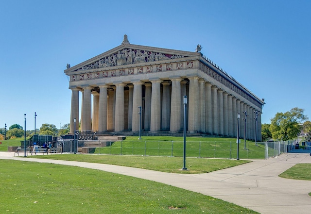 view of building exterior