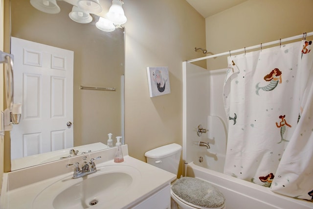 bathroom with toilet, vanity, and shower / bathtub combination with curtain