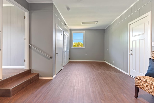 100 Eleazer Dr, Dickson, TN 37055 - interior space with baseboards, crown molding, and wood finished floors