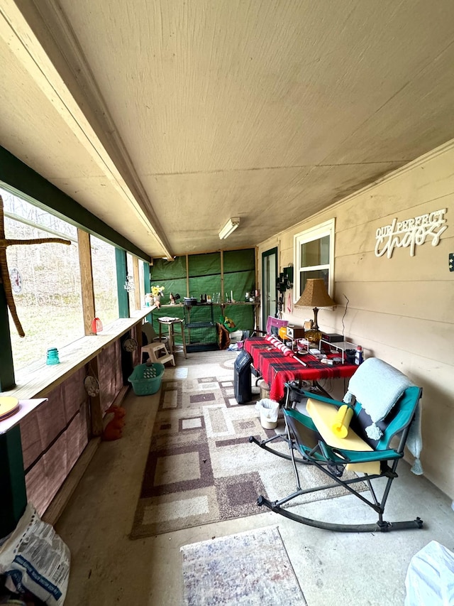 view of sunroom / solarium