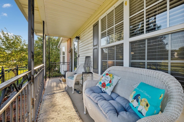 view of patio / terrace with covered porch