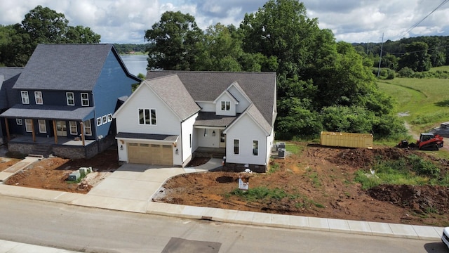 279 Hammock Dr, Winchester, TN 37398 - modern inspired farmhouse featuring driveway, a garage, and a porch
