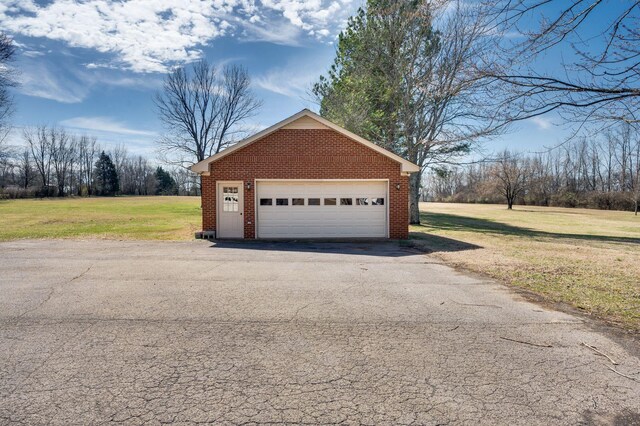 view of detached garage