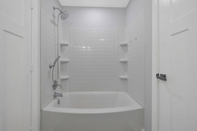 bathroom featuring shower / tub combination