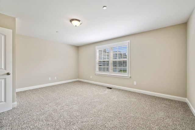 1012 Irish Way, Spring Hill, TN 37174 - carpeted empty room featuring baseboards