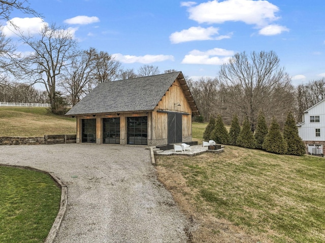 view of outbuilding featuring an outbuilding