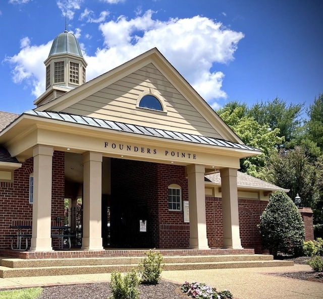 view of building exterior