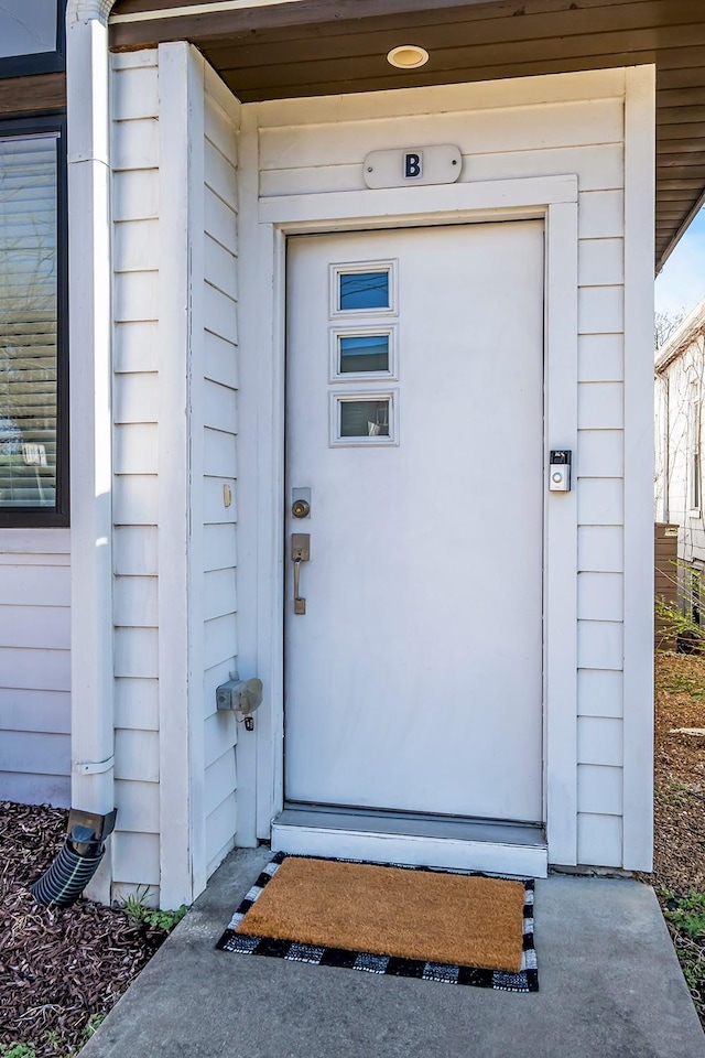 view of entrance to property