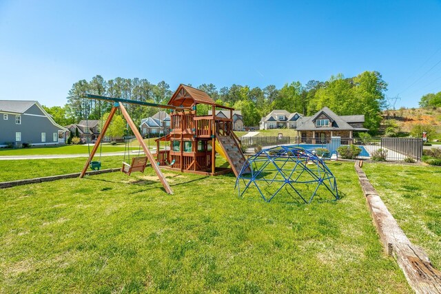 10628 Barrow Ln, Apison, TN 37302 - view of play area featuring a residential view