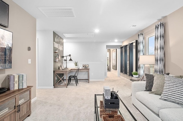 living area featuring light carpet, recessed lighting, visible vents, and baseboards