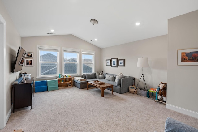 living room featuring lofted ceiling, carpet, baseboards, and recessed lighting