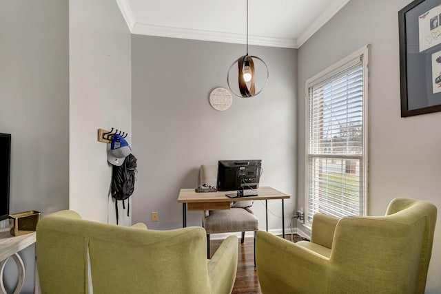 office space featuring baseboards and crown molding