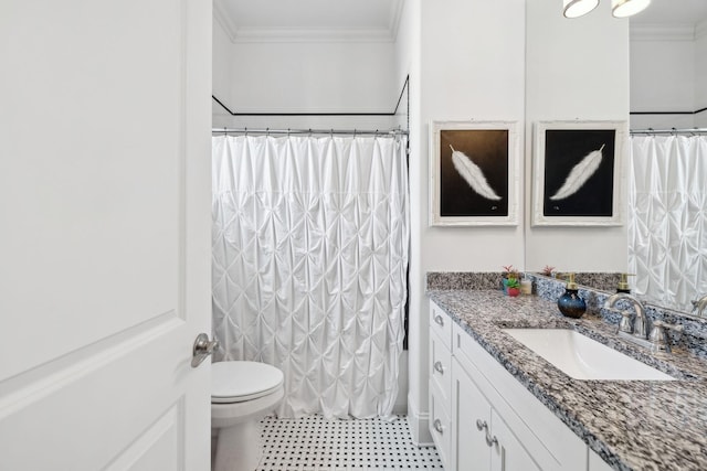 bathroom with vanity, crown molding, curtained shower, and toilet