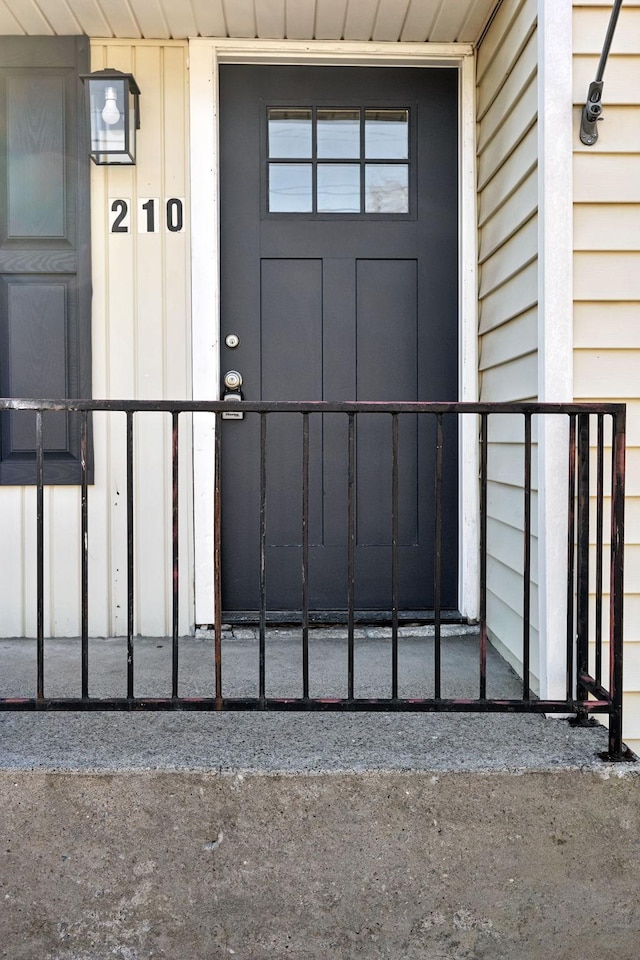 view of property entrance