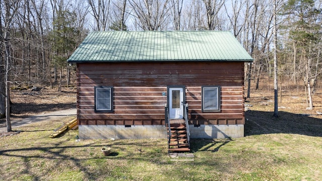 view of outdoor structure