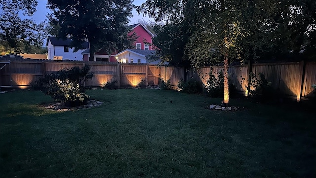 view of yard featuring a fenced backyard