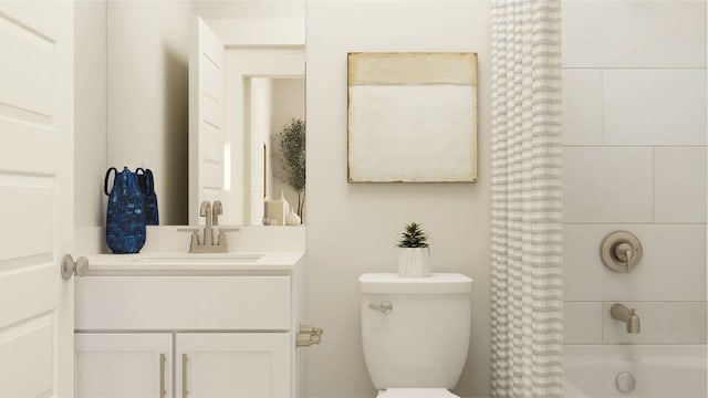 full bathroom featuring shower / tub combo with curtain, vanity, and toilet