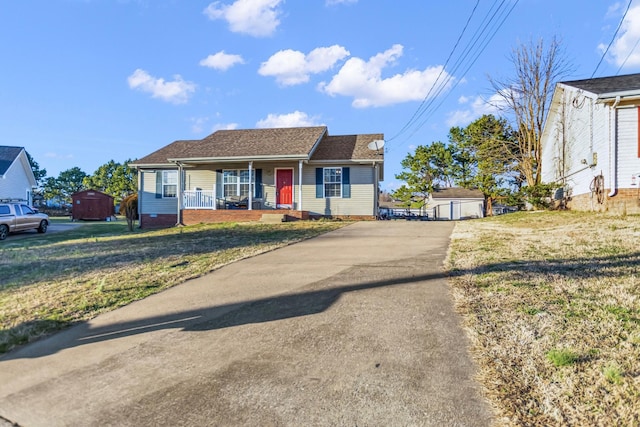 view of front of property with crawl space, covered porch, and a front lawn