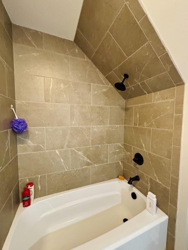 bathroom featuring shower / bathing tub combination