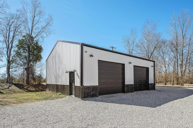 view of detached garage