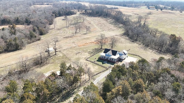 birds eye view of property featuring a rural view