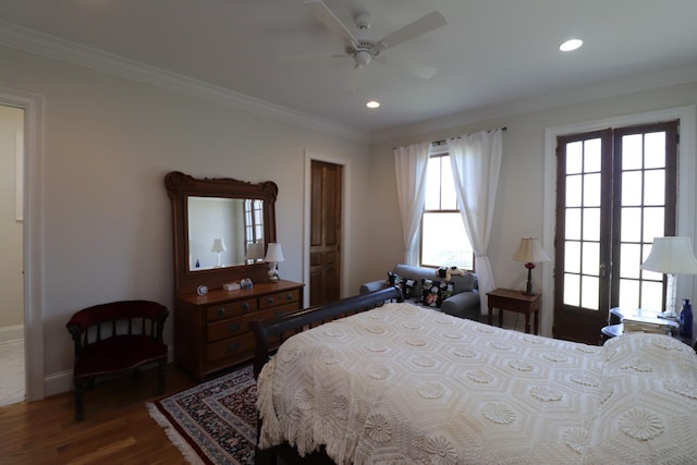 bedroom featuring recessed lighting, wood finished floors, a ceiling fan, and ornamental molding