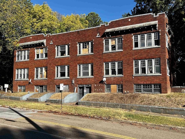 view of building exterior