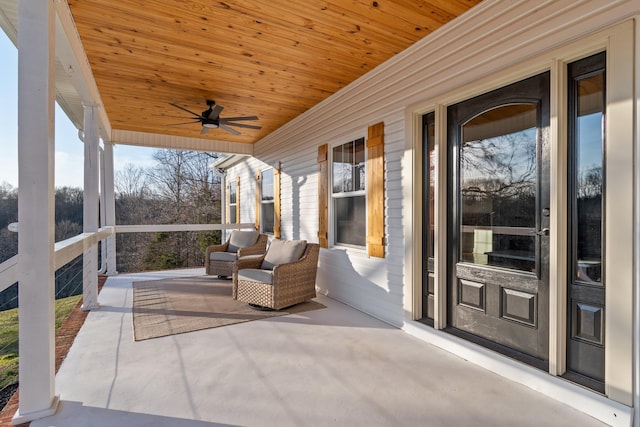 view of patio / terrace with covered porch and a ceiling fan