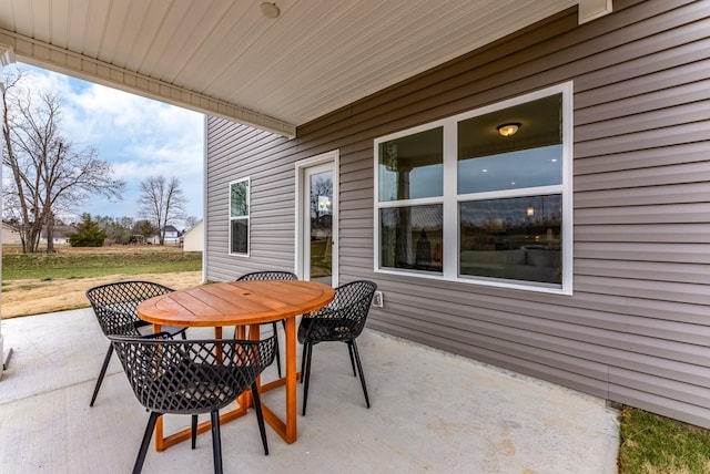 view of patio / terrace with outdoor dining space